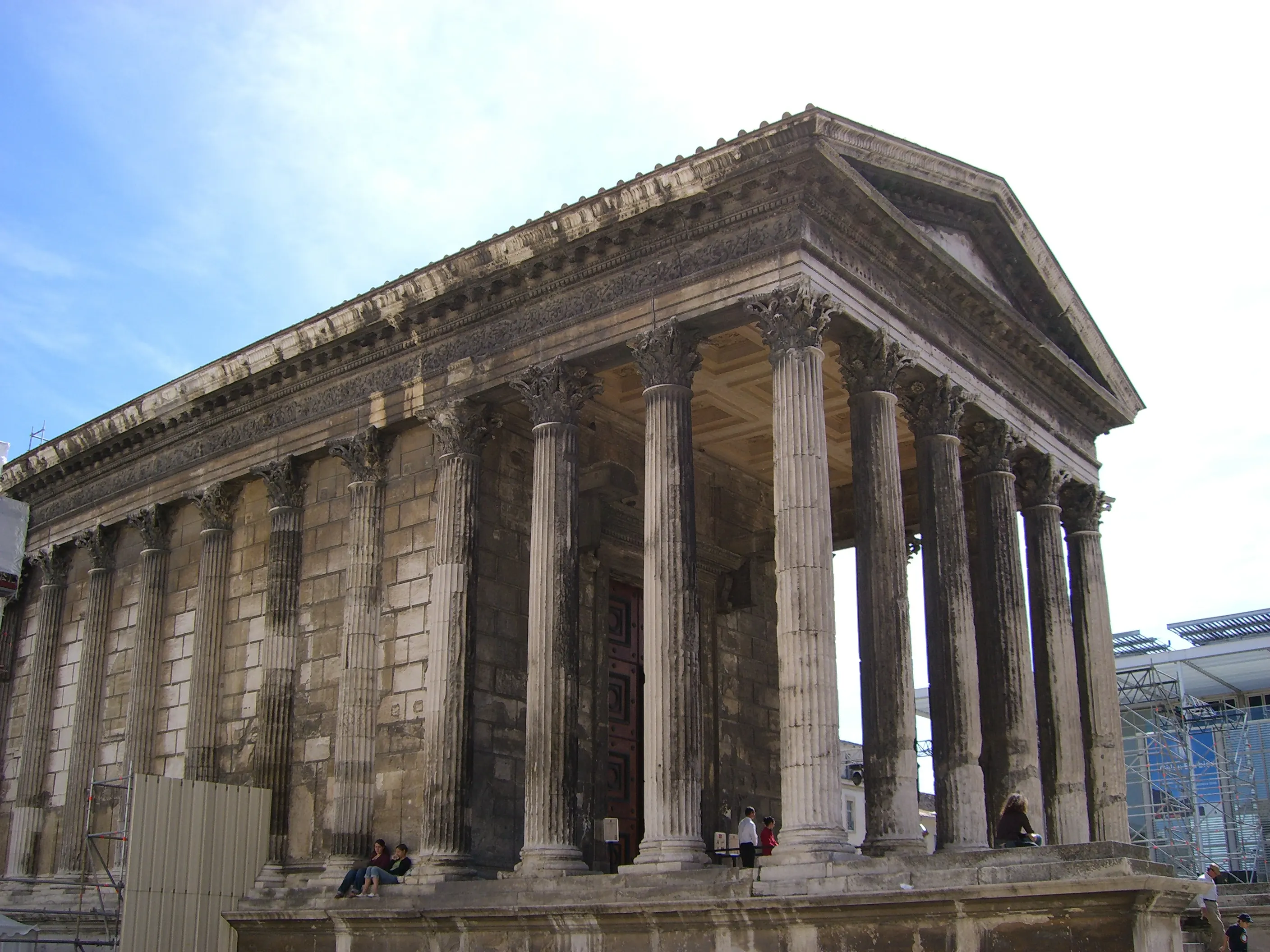 2006 Jun - Maison Carrée - Nîmes